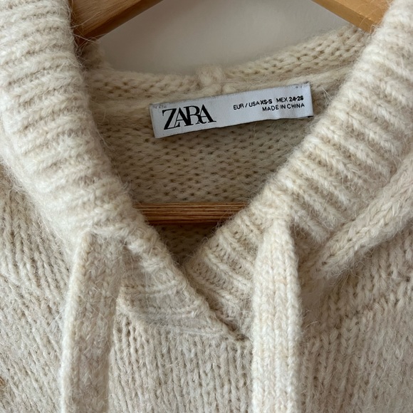 Zara Hooded Knit Cropped Sweater XS/S - Picture 2 of 7